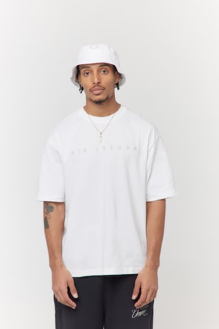 วันเปิดตัว Jordan x UNION T-Shirts Collection