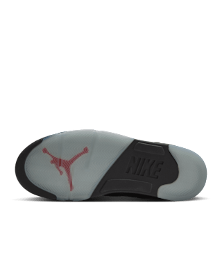 Date de sortie de la Air Jordan 5 Halloween "Black and Picante Red" (HQ7978-001)
