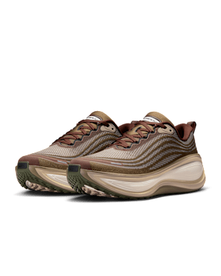 보메로 플러스 'Caldera Brown and Dark Field Brown'(IO4482-001) 출시일