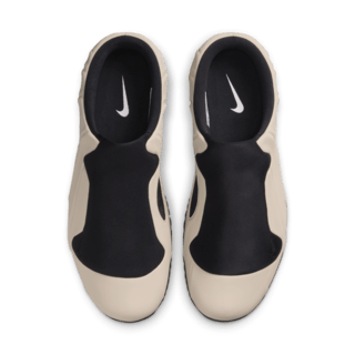 Clogposite 'Sand Drift and Black' (HF6881-100) release date