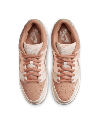 วันเปิดตัว Nike SB Dunk Low Pro "Crimson Tint and Amber Brown" (FV5926-200)