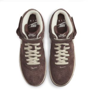 【NIKE公式】エア フォース 1 MID 'Chocolate' (DM0107-200 / NIKE AF1 MID QS)