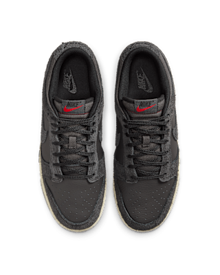 วันเปิดตัว Dunk Low "Black and Medium Ash" (FV4332-401)