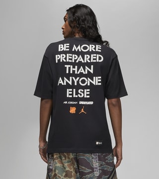 วันเปิดตัว Jordan x UNDEFEATED Apparel Collection