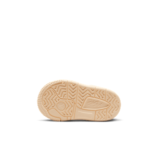 HQ2959-100 Toddler Jordan Flight Court x Téla 'Crèpe'