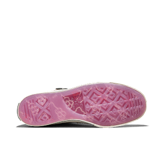 Fecha de lanzamiento de los Converse x Hello Kitty "Chuck Taylor 70 Swarovski®" (A17695C-100)