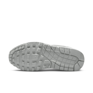 วันเปิดตัว Air Max 1 '87 "White and Photon Dust" ผู้หญิง (FN0564-001)