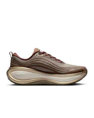 보메로 플러스 'Caldera Brown and Dark Field Brown'(IO4482-001) 출시일