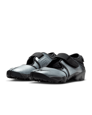 【NIKE公式】レディース エア リフト レザー 'Metallic Silver and Black' (IH3656-095 / WMNS NIKE AIR RIFT LTR XWFW) 