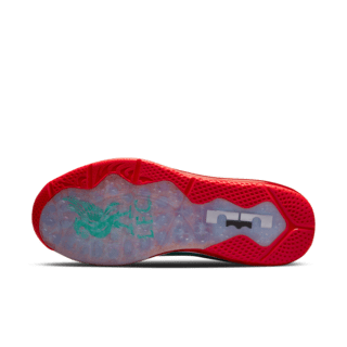 วันเปิดตัว LeBron 9 Low "Liverpool FC" (DQ6400-300)