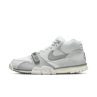 【NIKE公式】エア トレーナー 1 'Photon Dust and Light Smoke' (DM0521-001 / AIR TRAINER 1)
