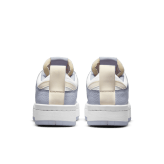 วันเปิดตัว Dunk Low Disrupt “Ghost” ผู้หญิง