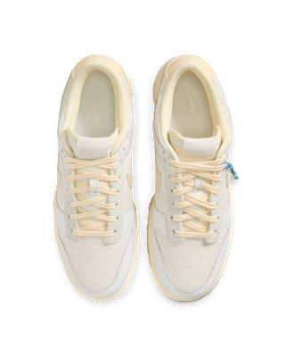 【NIKE公式】ダンク LOW "Tokyo" 'Summit White and Phantom' (IB2259-001 / NIKE DUNK LOW RETRO QS)