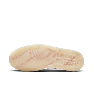 Air Jordan 1 Retro High OG 'Sail and Pale Ivory' (IH4363-100)