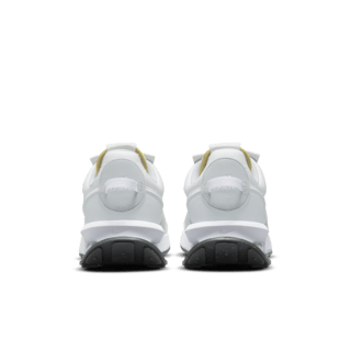 【NIKE公式】エア マックス プリデイ 'Pure Platinum' (DA4263-100 / AM PRE-DAY)