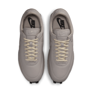 Fecha de lanzamiento de los Daybreak "Moon Particle and Light Bone" (IO4865-020)