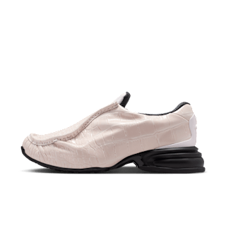 【NIKE公式】レディース エア マックス ドルチェ レザー 'Pearl Pink and Pale Pink' (IR8665-600) 発売日