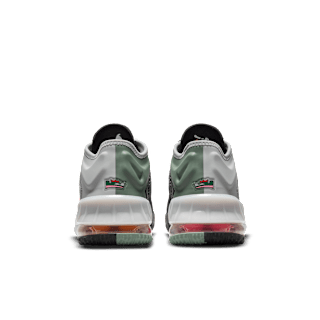 【NIKE公式】レブロン 18 LOW GS 'Bugs vs. Marvin' (CV3760-005 / LBJ LOW GS SPACE JAM BUGS)