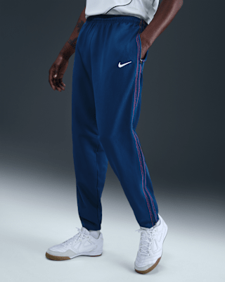 Releasedatum för USMNT 2004 Total 90 Reissue Apparel Collection