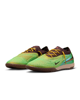 วันเปิดตัว Phantom 6 Low Indoor x Cactus Jack "Earth and Metallic Gold" (IV2037-900)