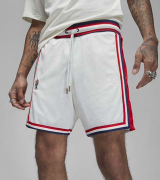 วันเปิดตัว Jordan x Trophy Room Apparel Collection