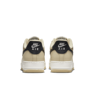 Fecha de lanzamiento del Air Force 1 '07 "Team Gold and Black" (DV7186-700)