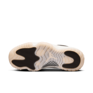 女款 Air Jordan 11 'Neapolitan' (AR0715-101) 發售日期
