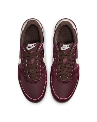Fecha de lanzamiento de los Field General "Burgundy Crush" para mujer (IB2323-600)
