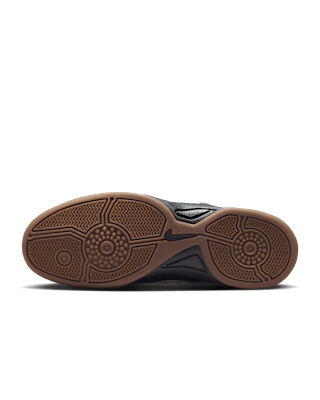 Total 90 'Black and Soft Pearl' (IH2314-002) voor dames — releasedatum 