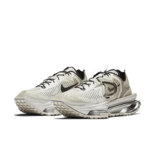 วันเปิดตัว Zoom 004 x MMW “Stone”