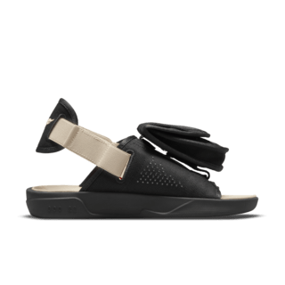 วันเปิดตัวรองเท้าแตะแบบสวม Jordan LS x SoleFly “Black and Sport Red” (DO1872-001)