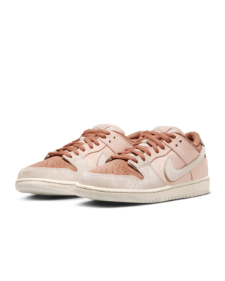 วันเปิดตัว Nike SB Dunk Low Pro "Crimson Tint and Amber Brown" (FV5926-200)