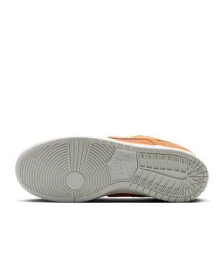 NOTE Manchester x Nike SB Dunk Low ‚Flax and Summit White‘ (IO9508-200) – datum uvedení