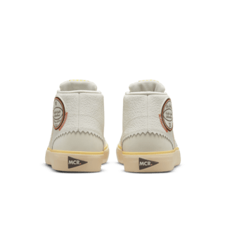 วันเปิดตัว Jordan Series Mid x Maison Château Rouge "Sail" (DO5247-122)