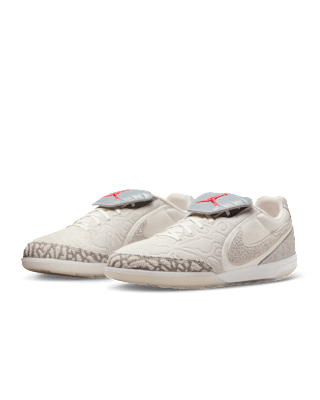 Jordan Tiempo Streetgato 'Phantom and Infrared' (II7579-016) Release Date