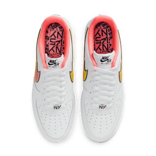 Air Force 1 '07 'NY vs. NY' White and Crimson Pulse (IH4962-100)