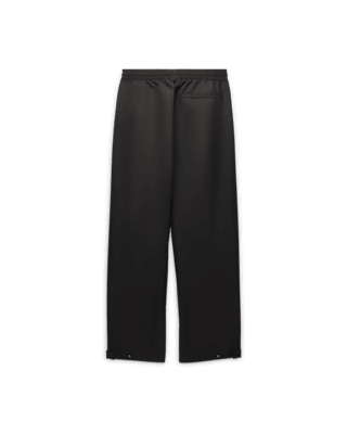 วันเปิดตัว Jordan x Trophy Room Apparel Collection