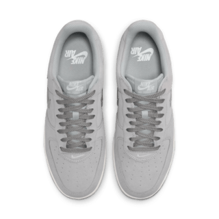 วันเปิดตัว Air Force 1 "Color of the Month" (DV0785-003)