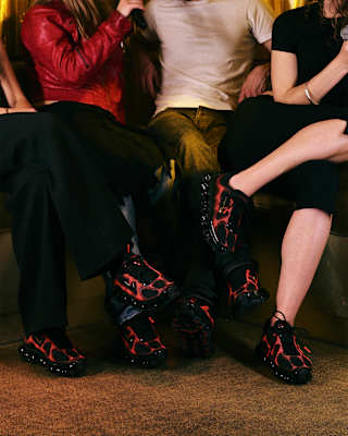 Air Liquid Max "Bright Crimson and Fire Red" (IQ7634-002) – Erscheinungsdatum