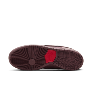 วันเปิดตัว Nike SB Dunk Low "Burgundy Crush" (FN0619-600)