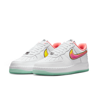 Air Force 1 '07 'NY vs. NY' White and Crimson Pulse (IH4962-100)