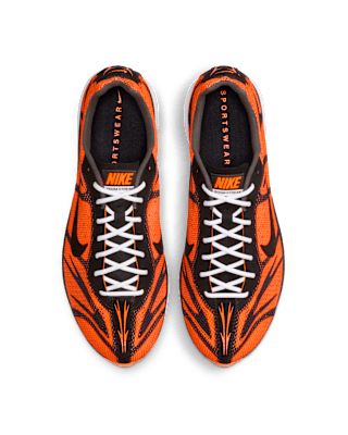 วันเปิดตัว Zoom Streak 3 "Black and Total Orange" (IQ8012-800)