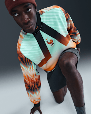 Nike Authentics Apparel Collection Release Date