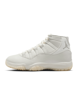 【NIKE公式】レディース エア ジョーダン 11 'Pearl' (AR0715-110/WMNS AIR JORDAN 11 RETRO ) 