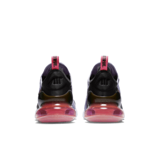 AIR MAX 270