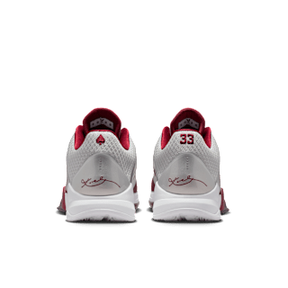 【NIKE公式】コービー 5 プロトロ 'Metallic Silver and Team Red' (IM0557-001) 発売日