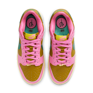 Fecha de lanzamiento del Dunk Low by Parris Goebel "Playful Pink" para mujer (FN2721-600)
