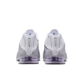 วันเปิดตัว Shox R4 "White and Metallic Platinum" ผู้หญิง (HF5076-100)