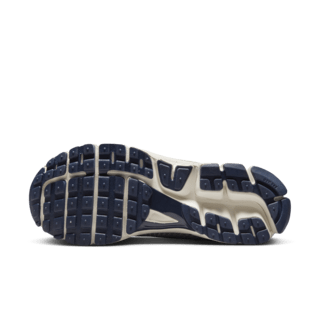 Zoom Vomero 5 'Pure Platinum and Laser Orange' (FJ4151-001) 發售日期 