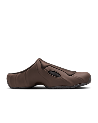 Fecha de lanzamiento de los Clogposite "Ironstone and Black" (HF2900-001)